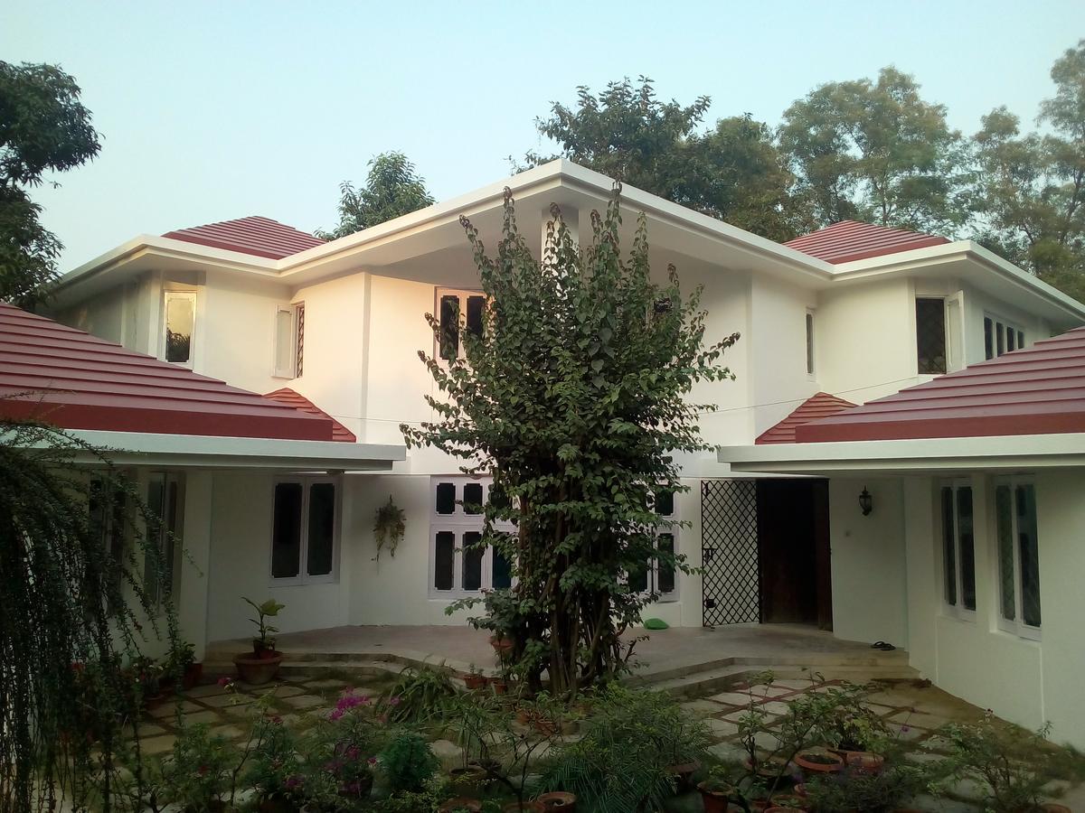 Aayesh Bed & Breakfast Shantiniketan Bagian luar foto